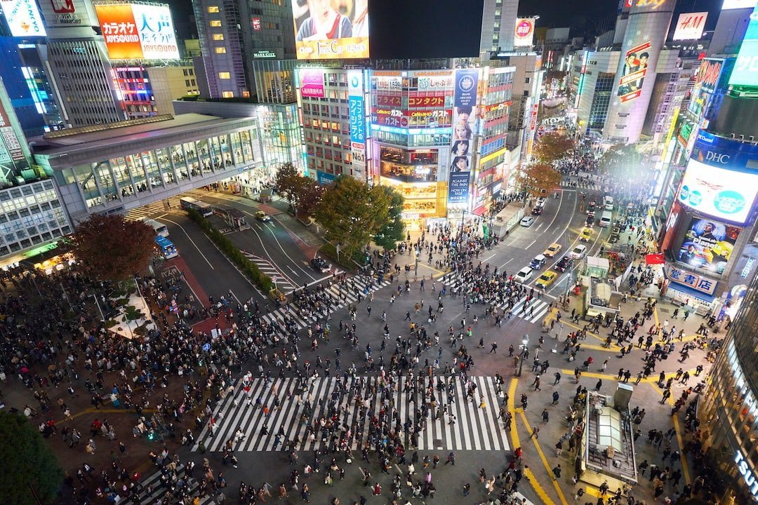 Crossing Chaos: Navigating the World’s Busiest Intersection at Shibuya Crossing